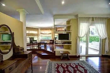 Nautilus Villa *