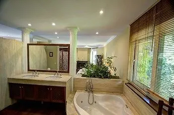 Villa Nautilus